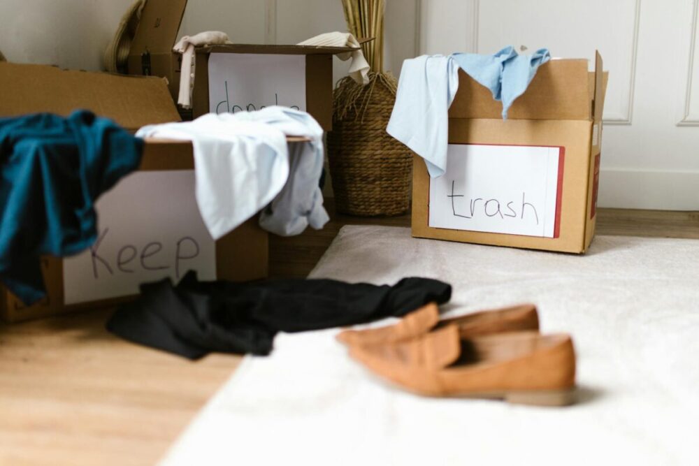 Declutter Your Closet: A Step-by-Step Family Guide for 2025
